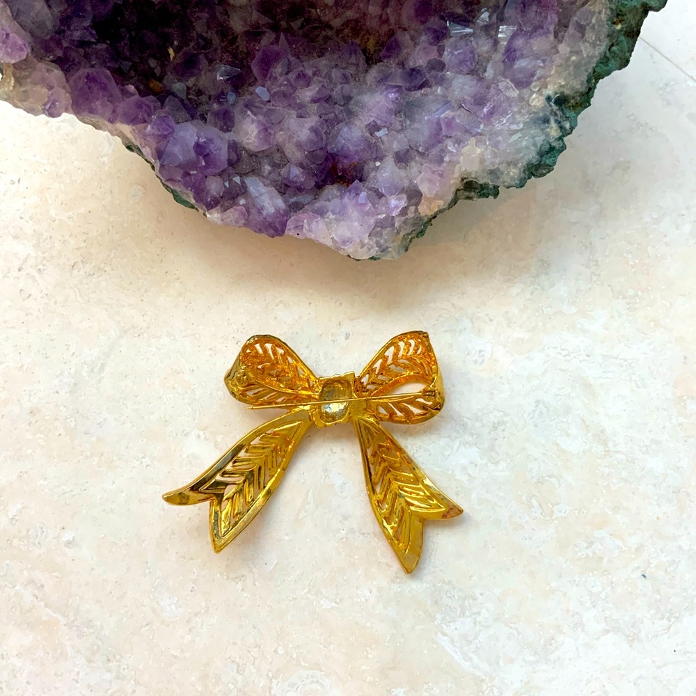 Carucci Vintage and Crystal Gold Bow Brooch NWOT - Picture 2 of 5